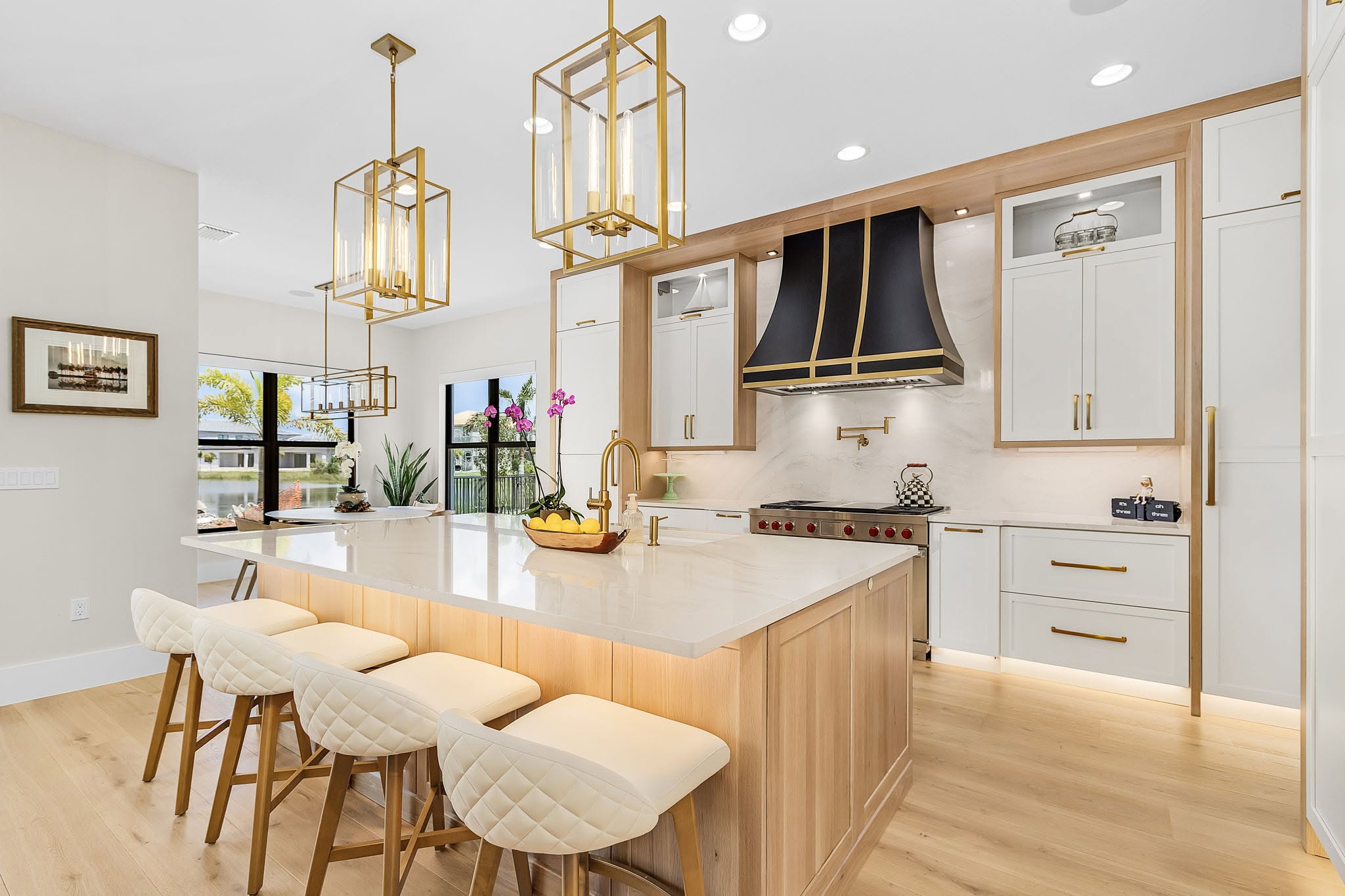 Completed luxury kitchen renovation by Proskillz Remodeling